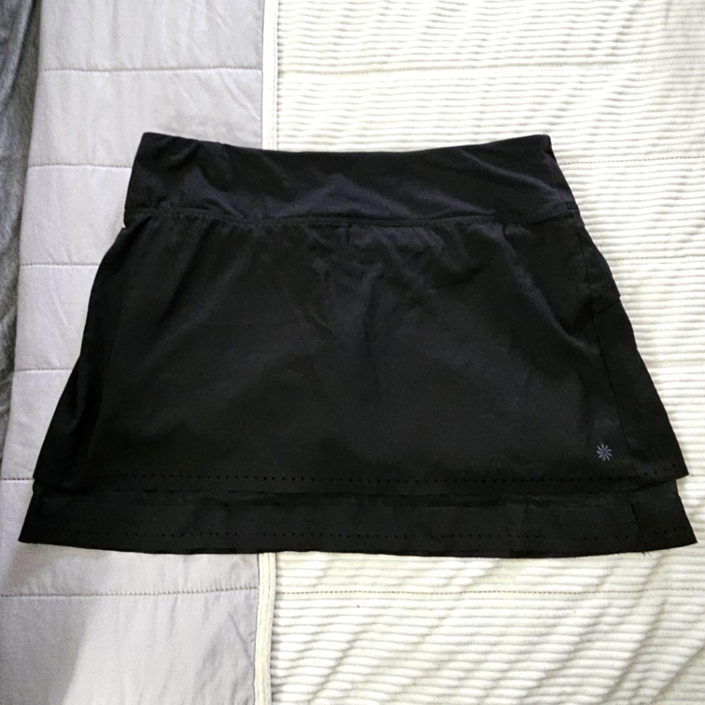 Athleta Black Athletic Skort Laser Run Size M - Picture 1 of 15